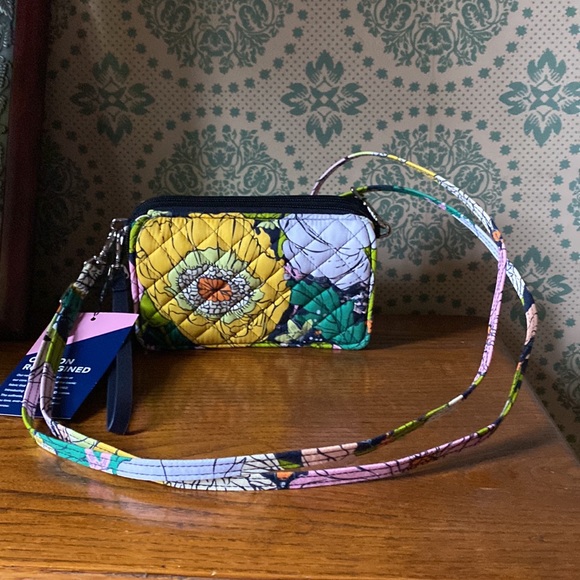 🎉HP👉 NWT Vera Bradley RFID All in One Crossbody: Bloom Boom - Picture 13 of 14
